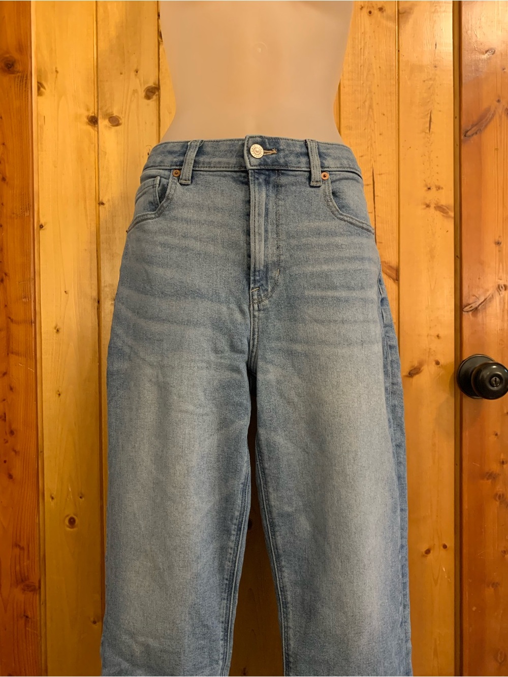 American Eagle Mom Jeans